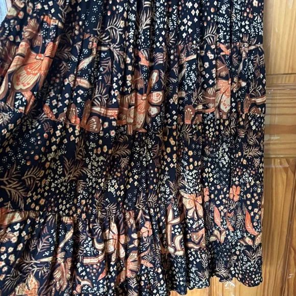 Nostalgia Autumn Floral Maxi Skirt - Picture 7 of 15